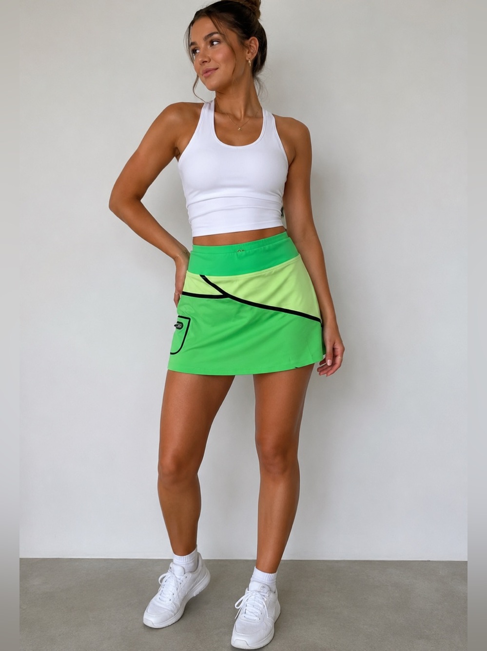 Title Nine Green Abstract Skort